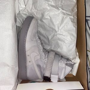 Women’s SF AF1